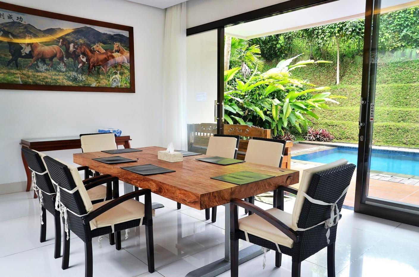 Oyama City View Villa 4 Bedrooms With A Private Swimming Pool Бандунг Экстерьер фото