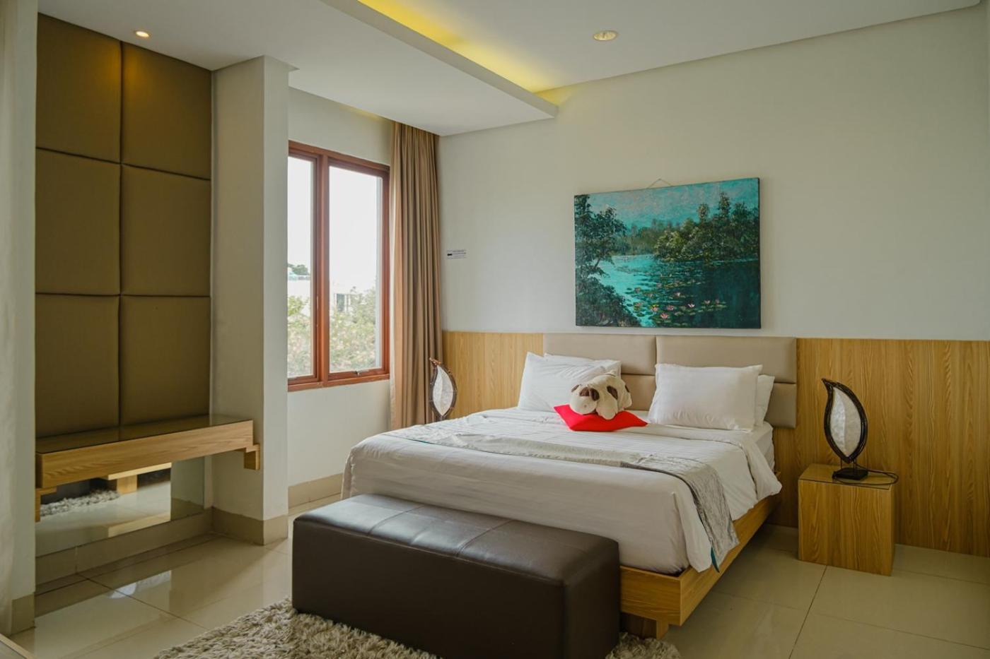 Oyama City View Villa 4 Bedrooms With A Private Swimming Pool Бандунг Экстерьер фото