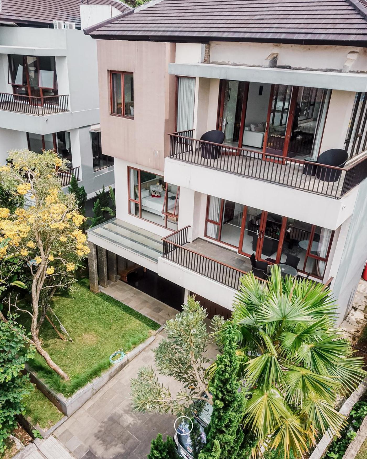 Oyama City View Villa 4 Bedrooms With A Private Swimming Pool Бандунг Экстерьер фото